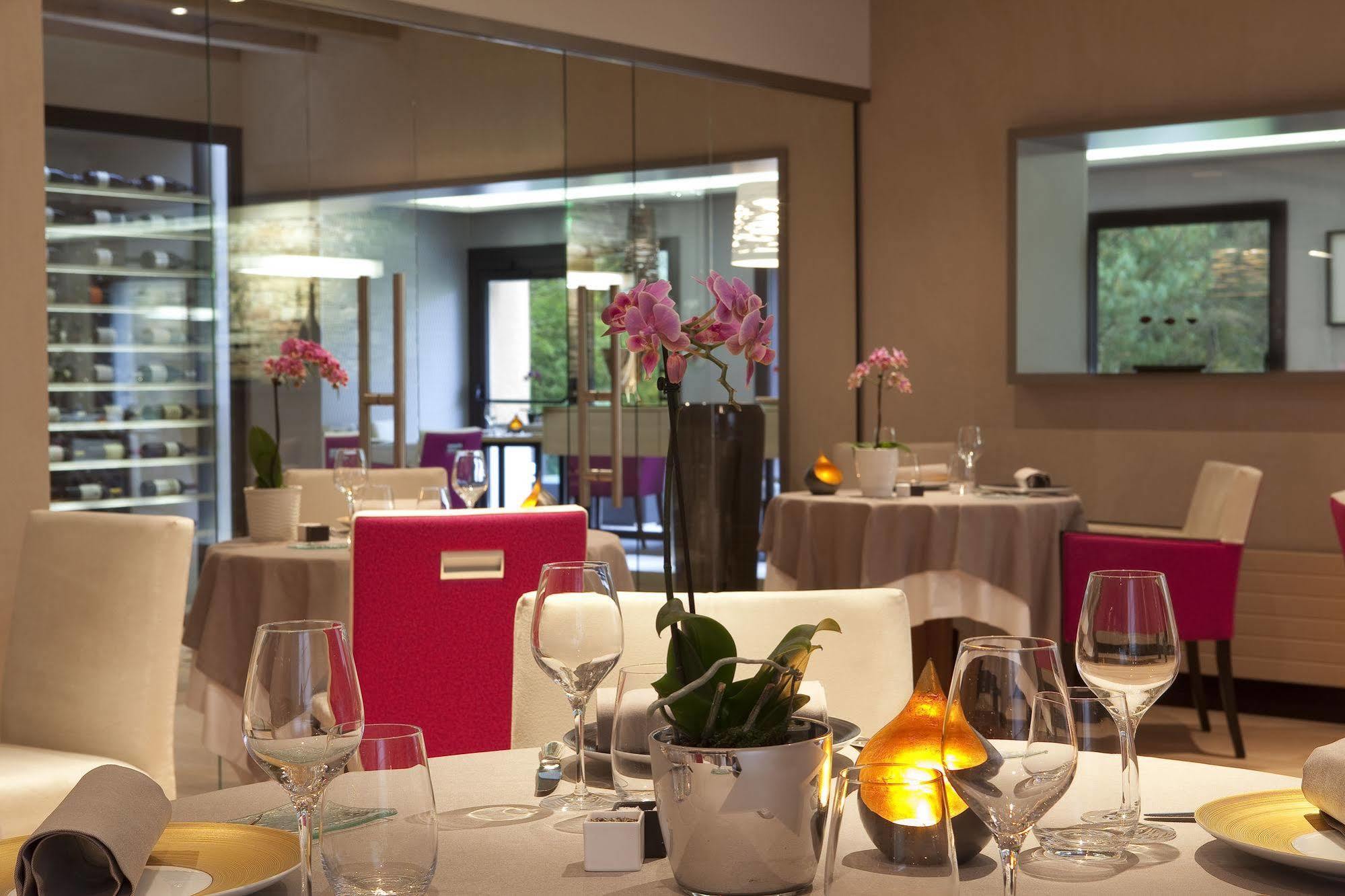 L'Aubinière Hôtel Restaurant&Spa Saint-Ouen-les-Vignes Esterno foto