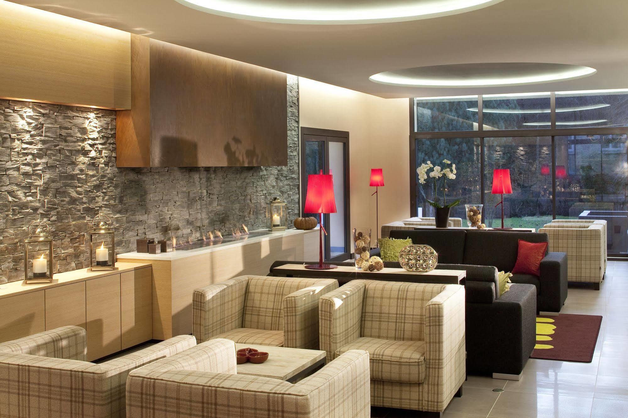 L'Aubinière Hôtel Restaurant&Spa Saint-Ouen-les-Vignes Esterno foto